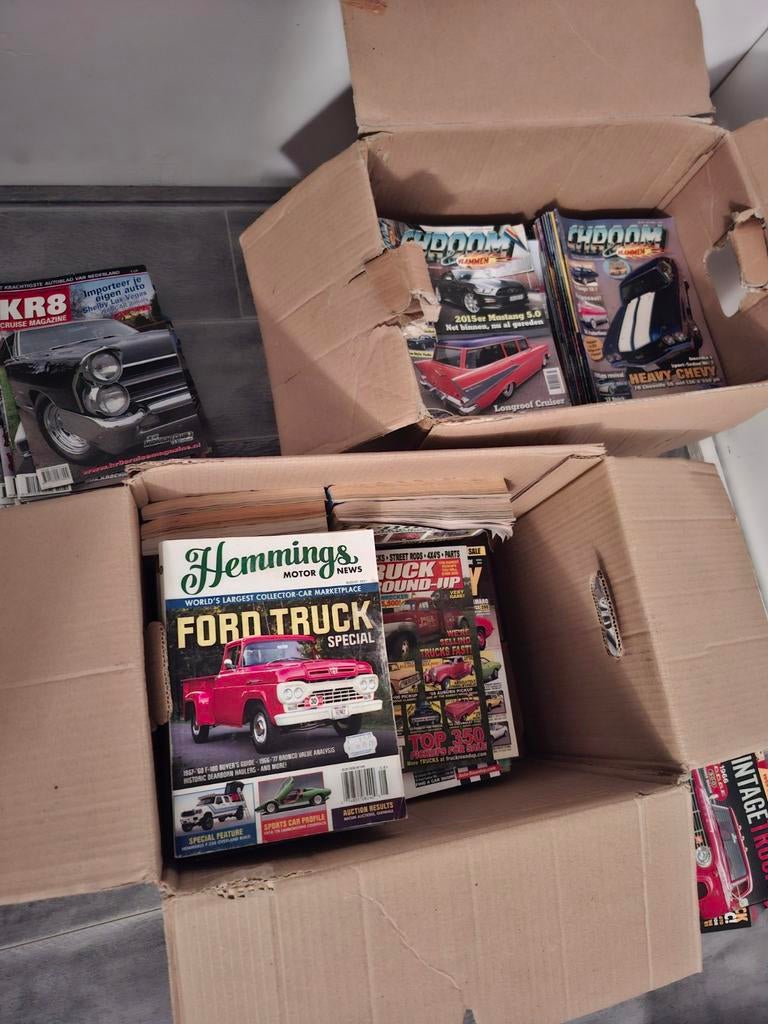 2 Dozen!!Amerikaanse klassieke auto tijdschriften, Ophalen, Gelezen, Algemeen
