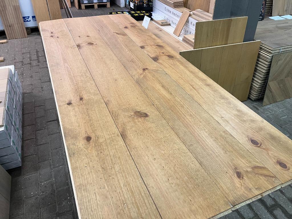 Grenen praline geoliede planken 20cm breed (AANBIEDING)