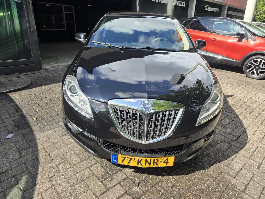 Lancia Delta 1.4-16V Oro | 2E EIGENAAR | 12MND GARANTIE | AI, Voorwielaandrijving, Gebruikt, 4 cilinders, Leder en Stof
