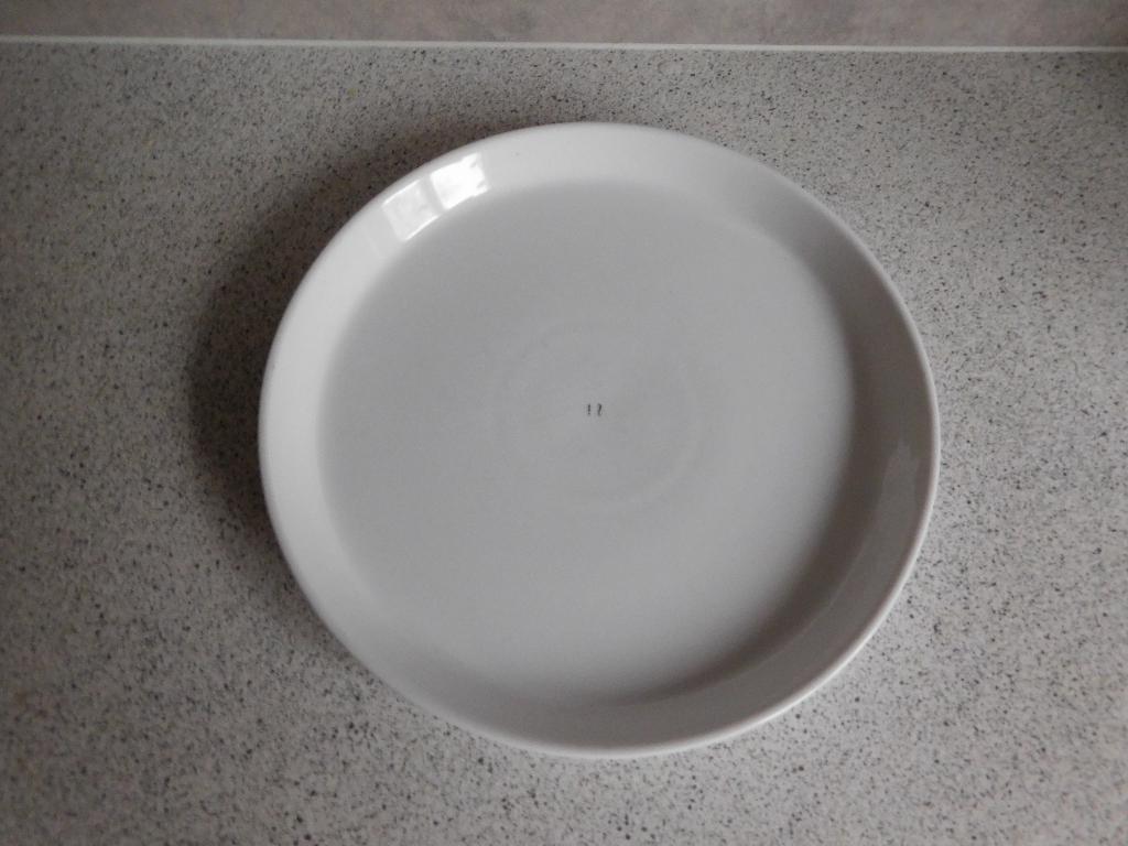 Bord 21 cm. ! Fabienne Chapot, Huis en Inrichting, Keuken | Servies, Ophalen of Verzenden, Zo goed als nieuw, Bord(en), Overige stijlen