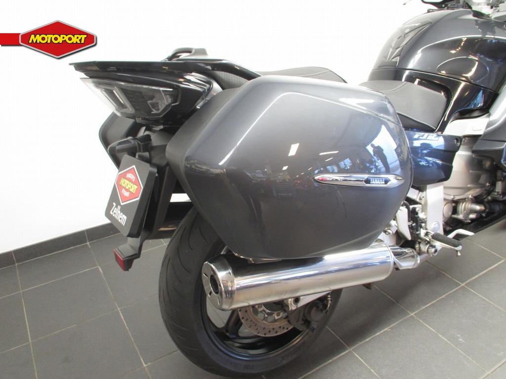 Yamaha FJR1300AE EXPLORER (bj 2018), Motoren, Klantenservice@yamaha-motor.nl, Toermotor, Koolhovenlaan 101
1119 NC  Schiphol-Rijk, NL