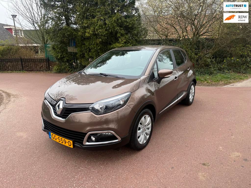 Renault Captur 0.9 TCe Expression / Navi / Airco / Apk / BT, Auto's, Voorwielaandrijving, Gebruikt, Bruin, 49 €/maand