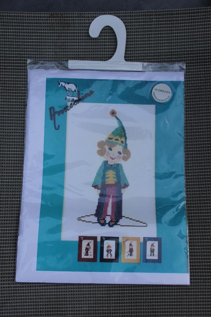 Compleet borduurpakket Annechine nr.A2 met dmc garen, Hobby en Vrije tijd, Borduren en Borduurmachines, Ophalen of Verzenden, Nieuw