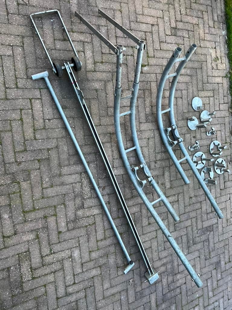Kantelbrug Luigi, Auto diversen, Ophalen