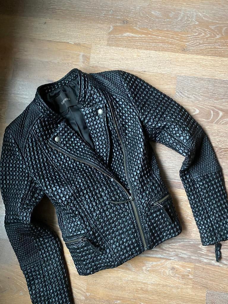 Lona Mila jasje mt s, Ophalen of Verzenden, Nieuw, Zwart