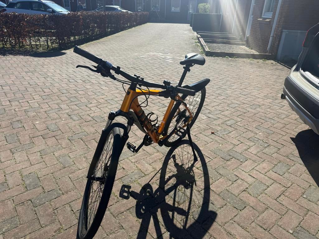 Trek Dual Sport 3 Hybride Fiets, Versnellingen, Zo goed als nieuw, 53 tot 57 cm, Ophalen
