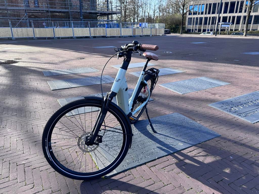 Giant Liv Allure e2+ elektrische fiets, Zo goed als nieuw, 50 km per accu of meer, 55 tot 59 cm, Giant