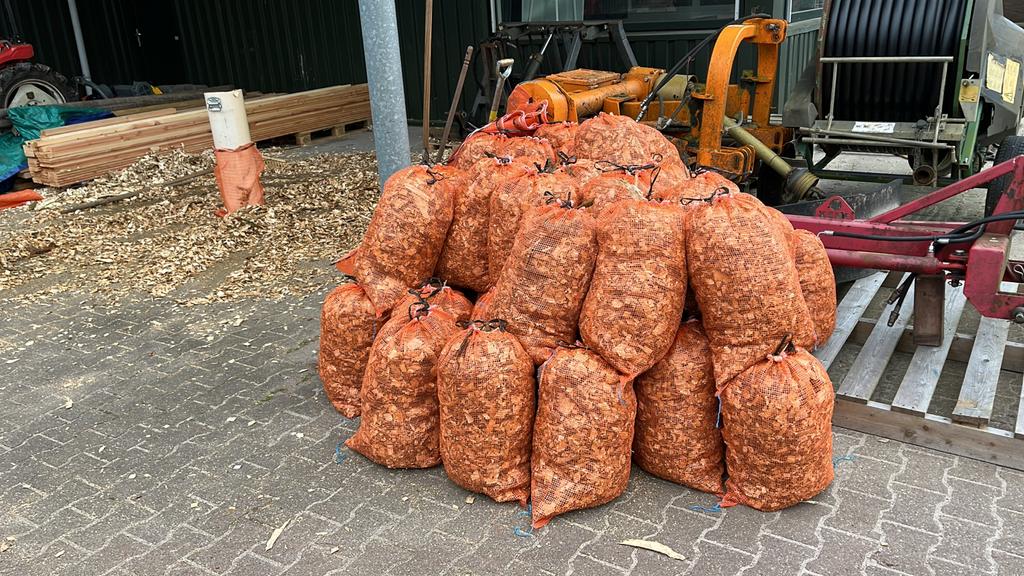 Verse houtsnippers in trekzak, Ophalen of Verzenden