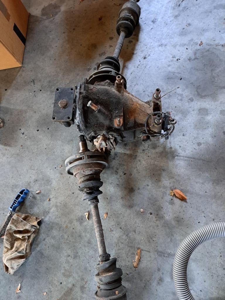 Mercedes w126 differentieel, Ophalen