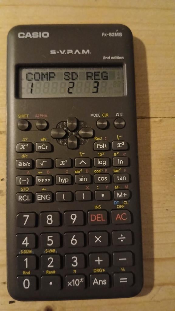 Casio fx 82 ms rekenmachine, Diversen, Rekenmachines, Ophalen of Verzenden, Grafische rekenmachine, Zo goed als nieuw