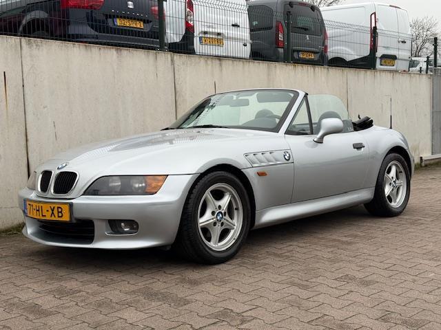 BMW Z3 Roadster 1.9/AUTOMAAT/AIRCO/LEDER/STOEL VERWARMING/MO, Automaat, Achterwielaandrijving, Gebruikt, Zwart
