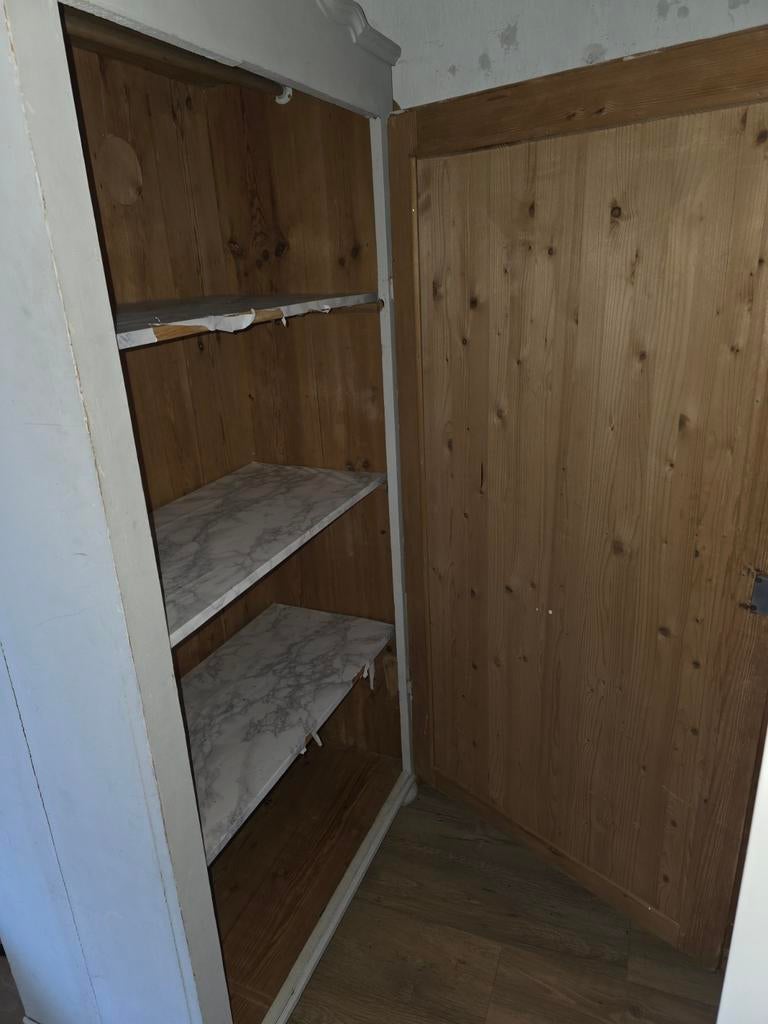 Antieke kledingkast / linnenkast - wit, Huis en Inrichting, Ophalen, 150 tot 200 cm, 25 tot 50 cm, Overige houtsoorten