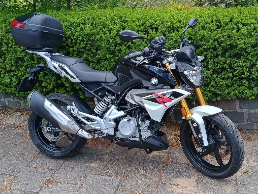 BMW G310R 2017 12100km