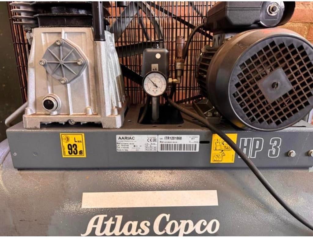 Atlas Copco HP 3 Compressor - Krachtige en Betrouwbare Lucht, Ophalen, Gebruikt, 400 tot 800 liter/min, Geluidgedempt