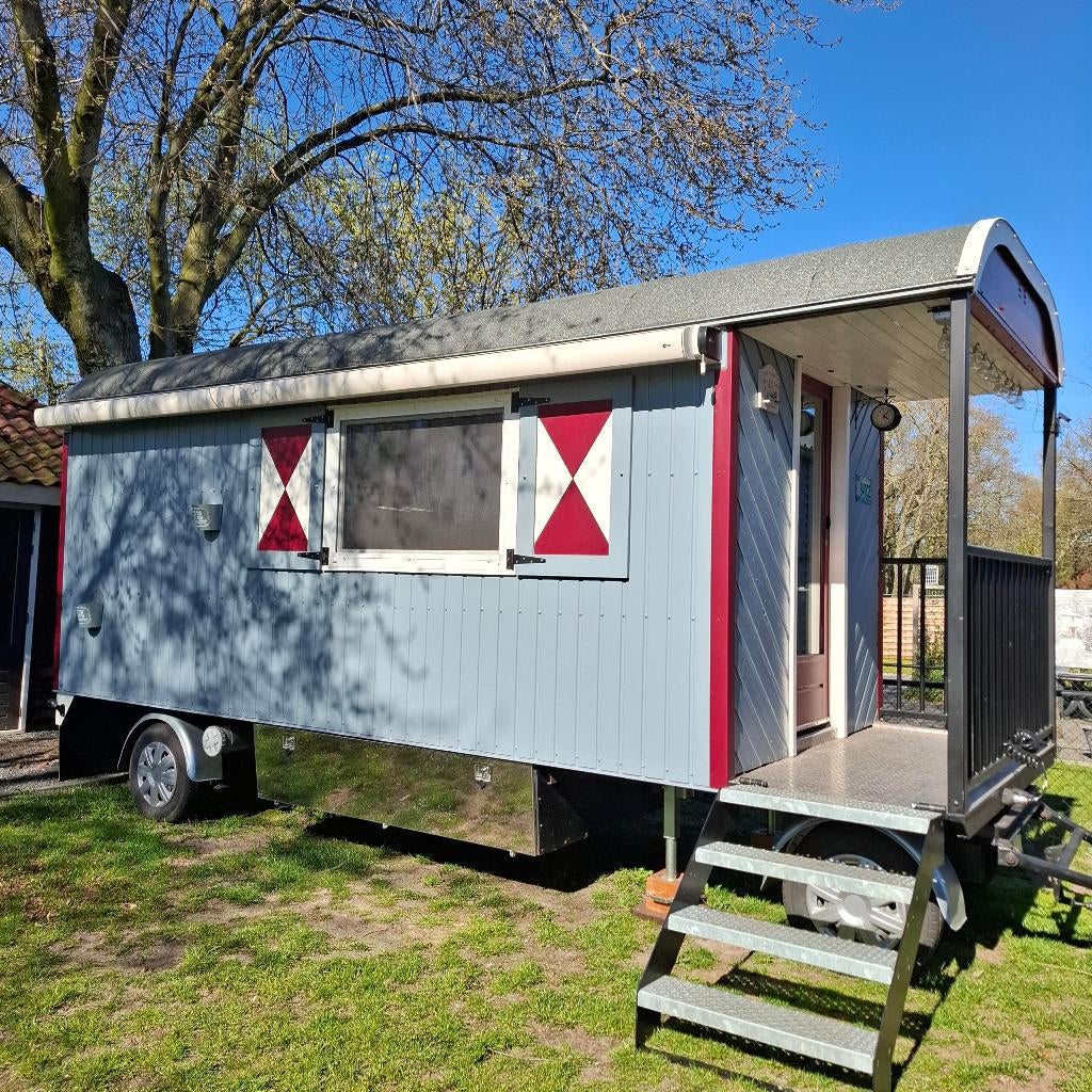 Volledig gerenoveerde pipowagen, Tot en met 2