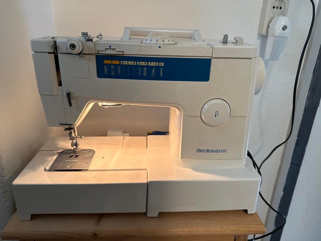 Beckmann W878 naaimachine., Ophalen, Gebruikt, Naaimachine, Overige merken