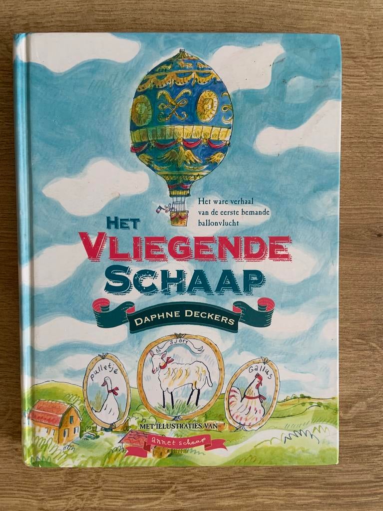 Daphne Deckers - Het vliegende schaap, Boeken, Ophalen of Verzenden, Zo goed als nieuw, Daphne Deckers