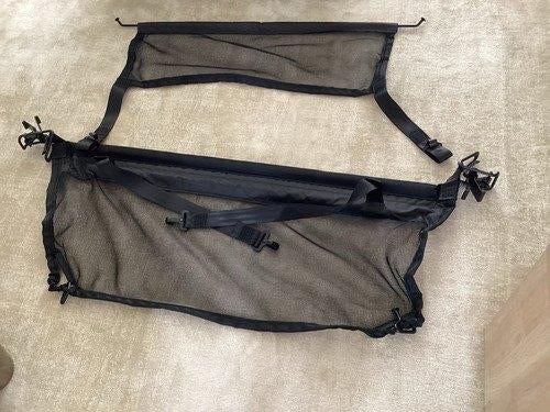 MAZDA CX60  DOG /GARGO LUGGAGE SAFETY NET & BAG KBB3-683GX, Auto diversen, Hondenrekken, Ophalen, Zo goed als nieuw