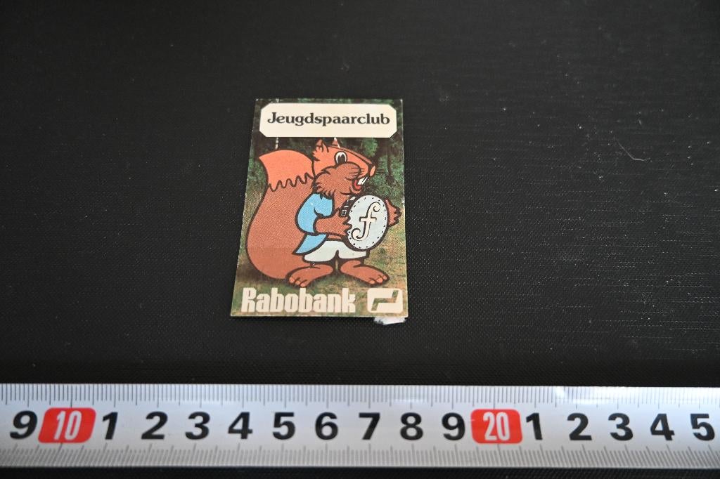 sticker RABOBANK Jeugdspaarclub  Eekhoorn, Ophalen, Zo goed als nieuw