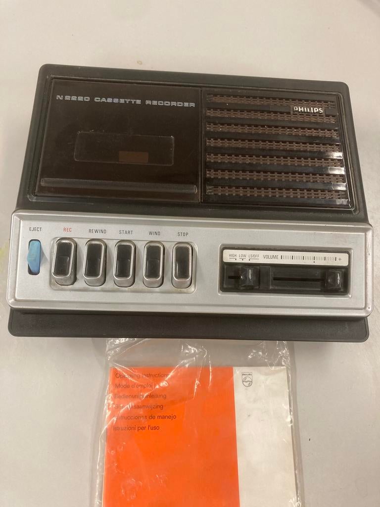 Philips cassette recorder type N2220, Audio, Tv en Foto, Radio's, Niet werkend, Ophalen of Verzenden