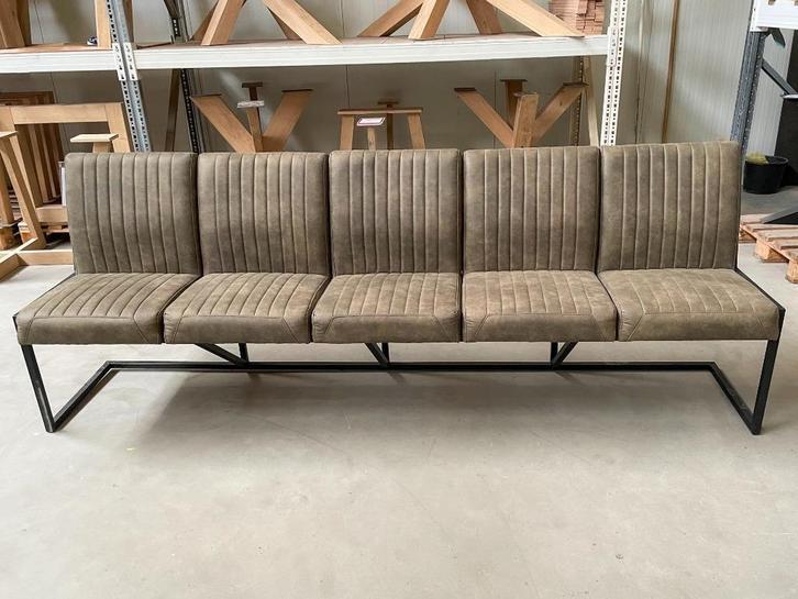 Eettafel bank Ric | 4 & 5 zits | Afgeprijsd!, Niet ingevuld, Modern, landelijk, Niet ingevuld, Nieuw