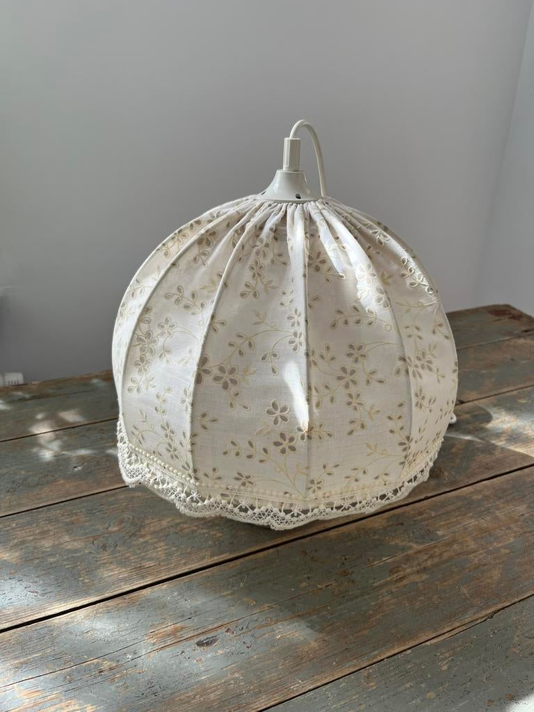 VINTAGE HANGLAMP IN STOF ZGSTAAT MOOI LICHT!, Ophalen of Verzenden