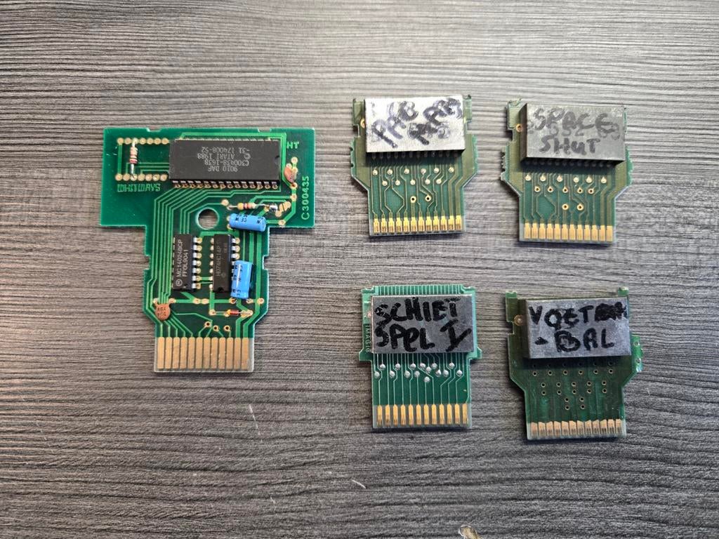 5x werkende Atari cartridges PCB zonder behuizing, 1 speler, Ophalen of Verzenden, Atari 2600, Vanaf 3 jaar