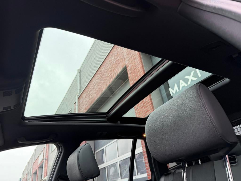 BMW X3 2.0i xDrive M Pano Leder Trekhaak Stoelvw Cruise PDC, Zwart, 4 cilinders, 150 pk, Zwart