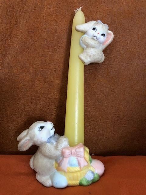 Konijnen Beeldje Konijn Met Kaars, Pasen, Nieuw, Ophalen of Verzenden, Nieuw, Dier
