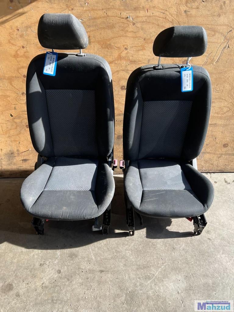 MERCEDES A KLASSE W169 Stoel links rechts 5deurs 2004-2012, Auto-onderdelen, Gebruikt, Mercedes-Benz AG, Mercedes-Benz, Ophalen of Verzenden