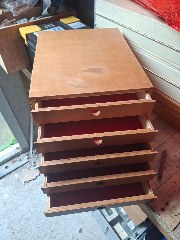 beuken ldenkastje met lades en vilt thee kistje, Ophalen, Gebruikt, 50 tot 100 cm, 3 of 4 laden