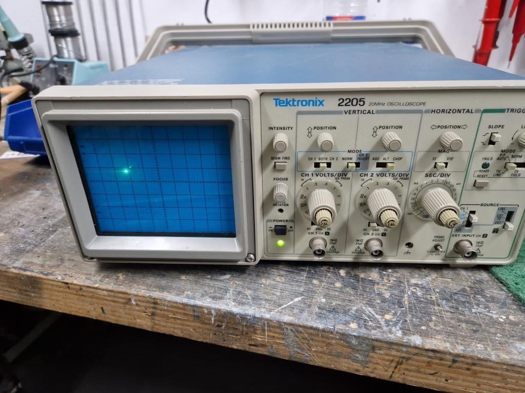 Tektronix 2205 20MHz Oscilloscoop - Goede Staat, Ophalen of Verzenden, Gebruikt