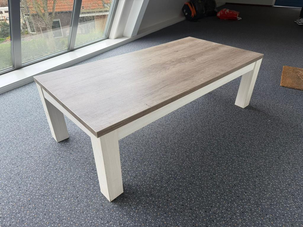 Strakke salontafel / lage tafel | Modern houtlook, Huis en Inrichting, Tafels | Salontafels, Ophalen, 100 tot 150 cm, 50 tot 100 cm