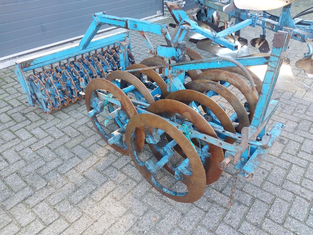 LEMKEN VARIOPACK 80 vorenpakker met Crosskillrol, Zakelijke goederen, Agrarisch | Werktuigen, Overige, Weseler Straße 5
46519  Alpen, DE