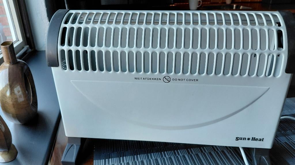 Sun Heat 1500watt Convector Kachel - ZO GOED ALS NIEUW!, Ophalen, 30 tot 80 cm, Kachel, Zo goed als nieuw
