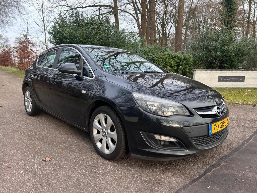 Opel Astra 1.4 Turbo Blitz 5Deurs 2014 export, Voorwielaandrijving, Stof, 4 cilinders, Zwart