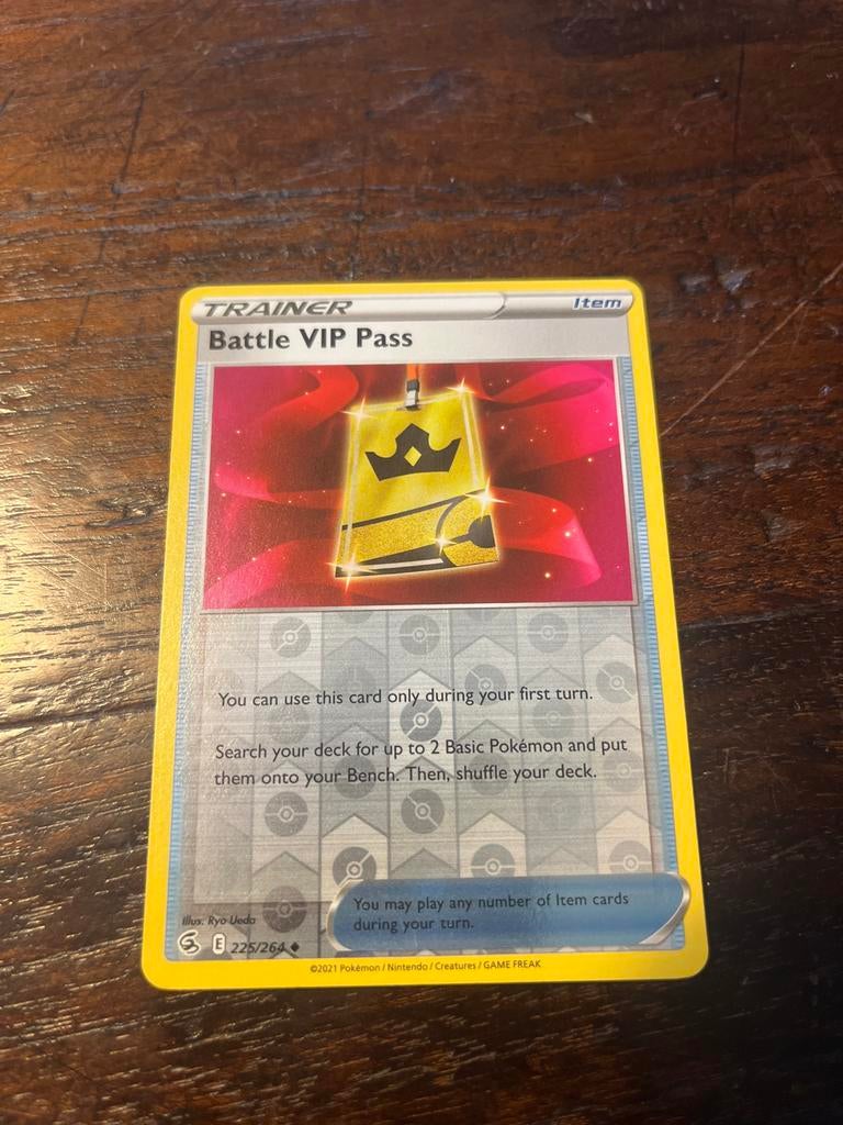 Battle VIP Pass Pokémon Trainer Kaart 225/264 - Zeer Goede S, Ophalen of Verzenden, Zo goed als nieuw, Losse kaart