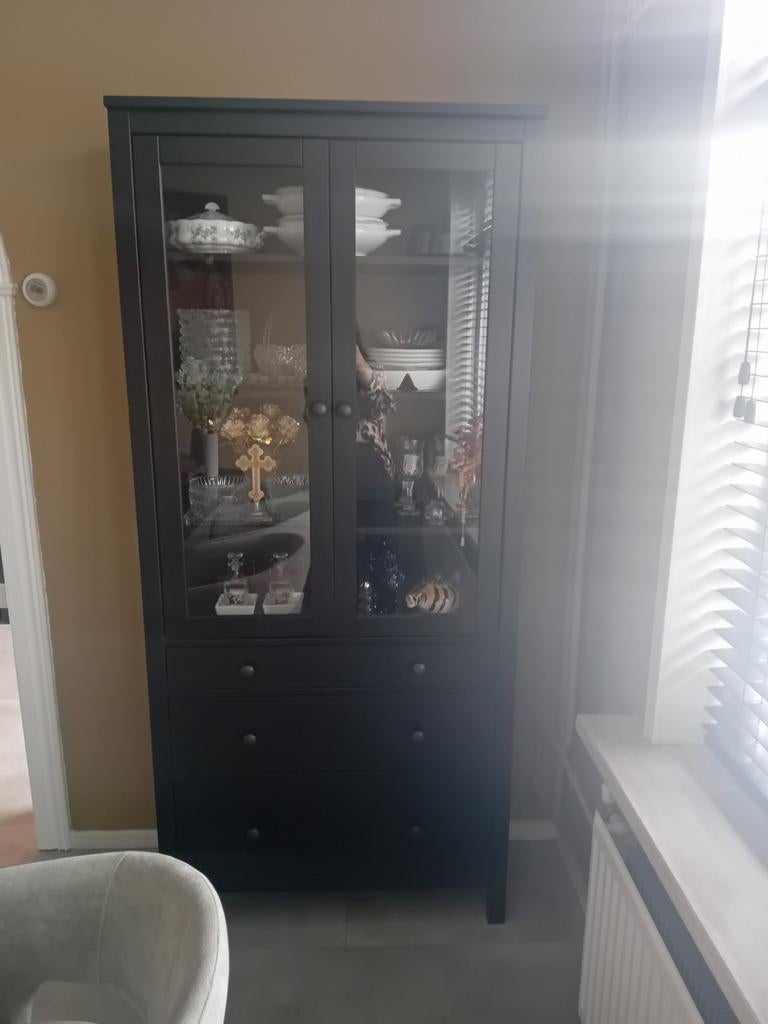 Zwarte kast, Huis en Inrichting, Zo goed als nieuw, 150 tot 200 cm, 25 tot 50 cm, 50 tot 100 cm