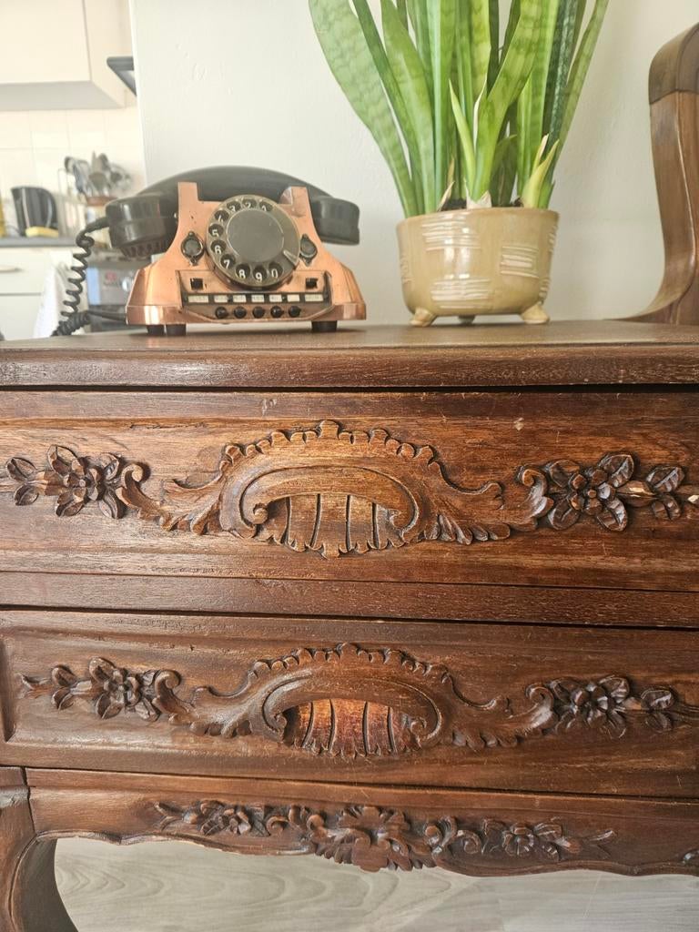 Antieke telefoontafel met telefoon, Antiek en Kunst, Ophalen of Verzenden