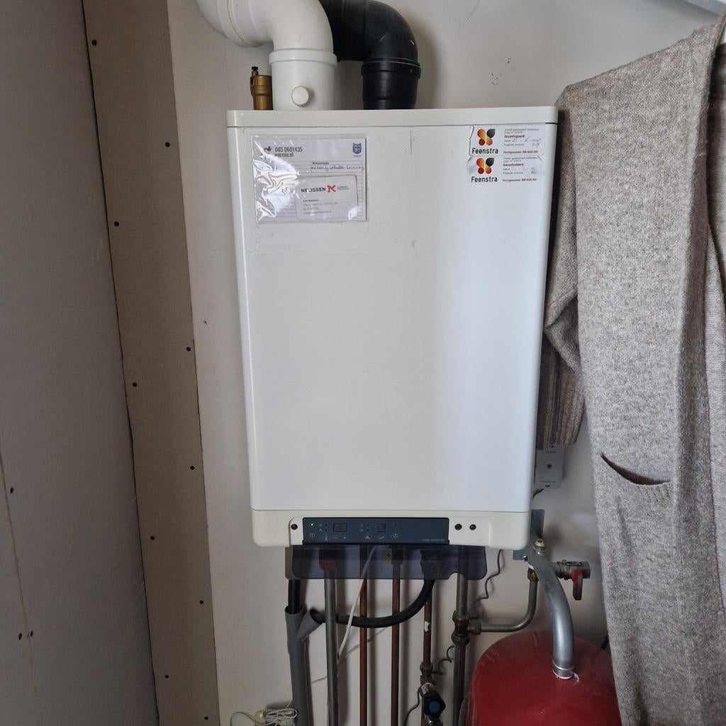 Intergas HRE 28/24 CW4 CV-ketel, Gebruikt, Hoog rendement (Hr), Cv-ketel of Combi-ketel, Minder dan 60 cm