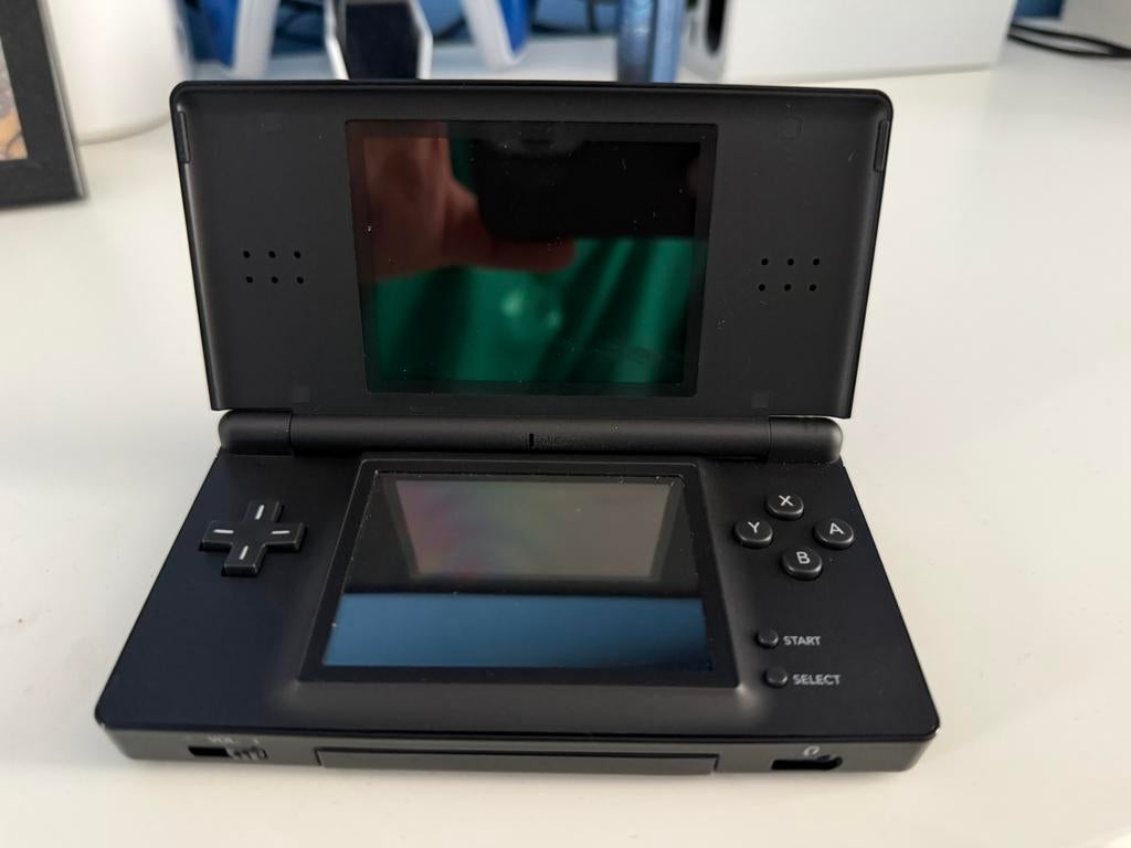 Nintendo DS Lite, 1 speler, Ophalen of Verzenden, Zo goed als nieuw, Vanaf 3 jaar