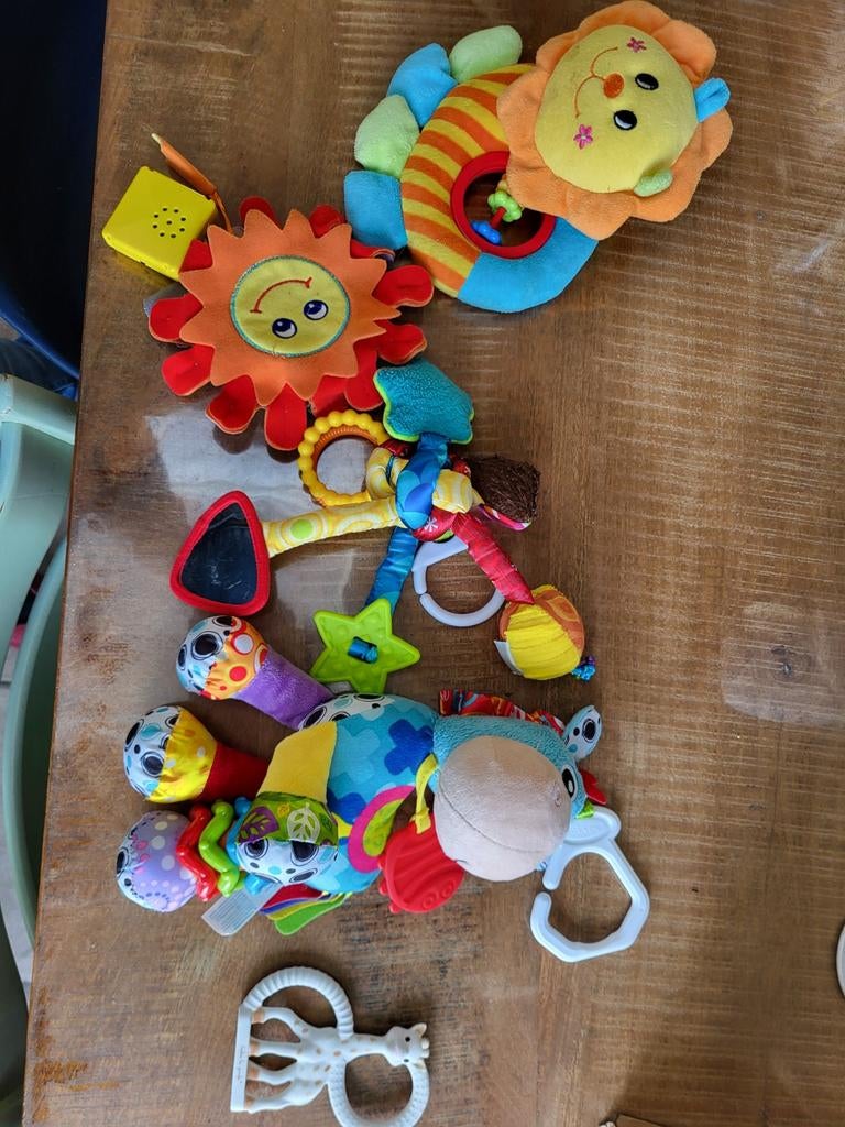 Baby speelgoed set: 5 stuks met Sophie de Giraf bijtring, Ophalen of Verzenden, Zo goed als nieuw, Babygym, Met geluid