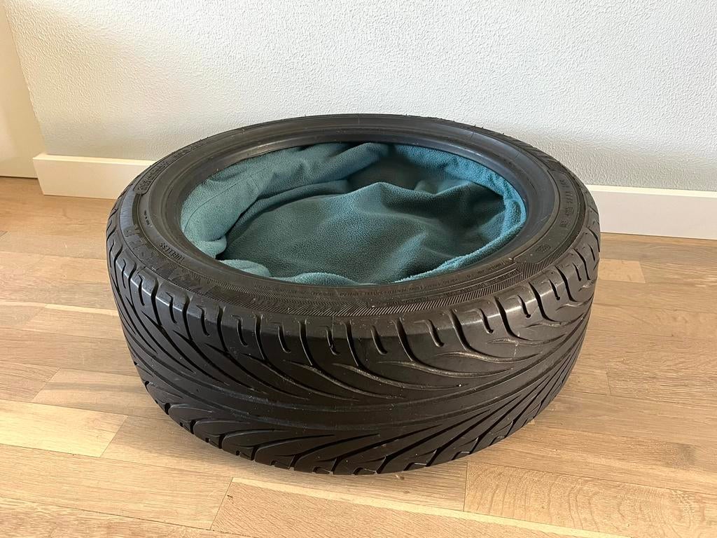 Honden / kattenmand gemaakt van autoband - uitwasbaar kussen, Ophalen of Verzenden, Gebruikt, Overige