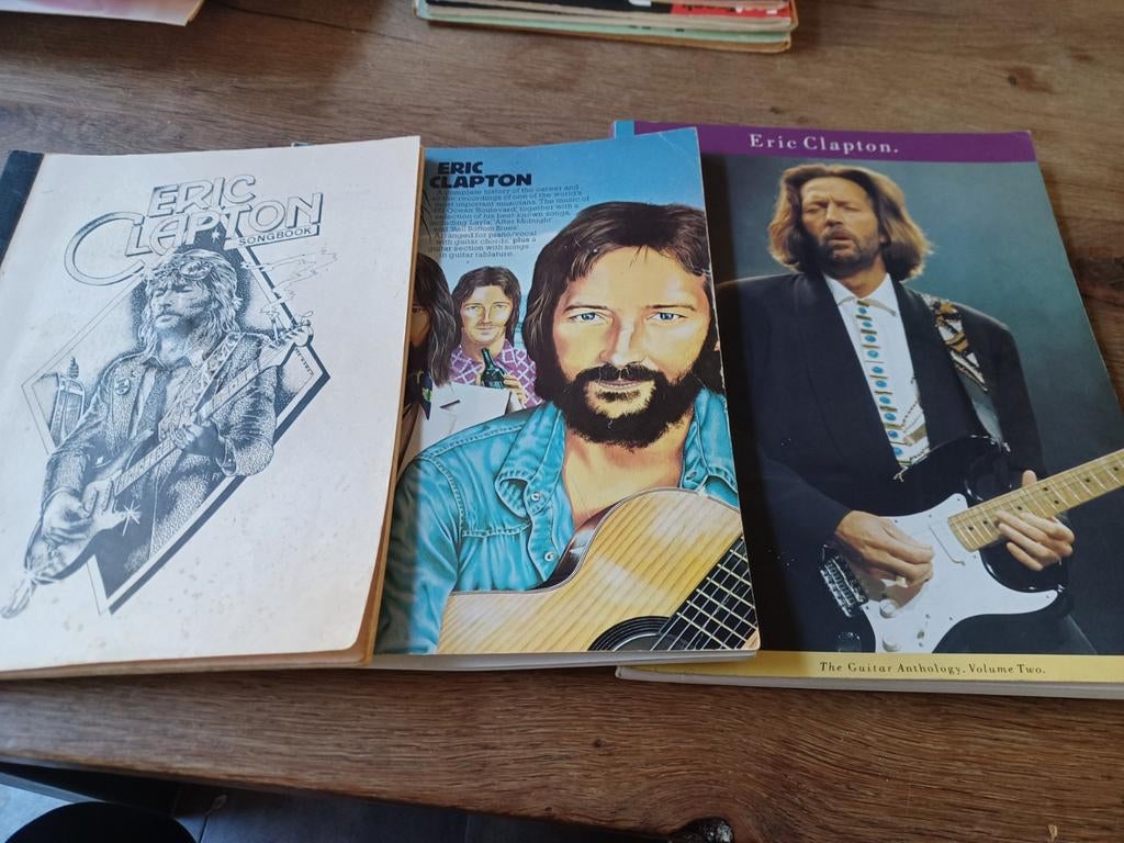 3 songboeken Eric Clapton  samen 25 euro, Ophalen of Verzenden, Zo goed als nieuw, Overige formaten