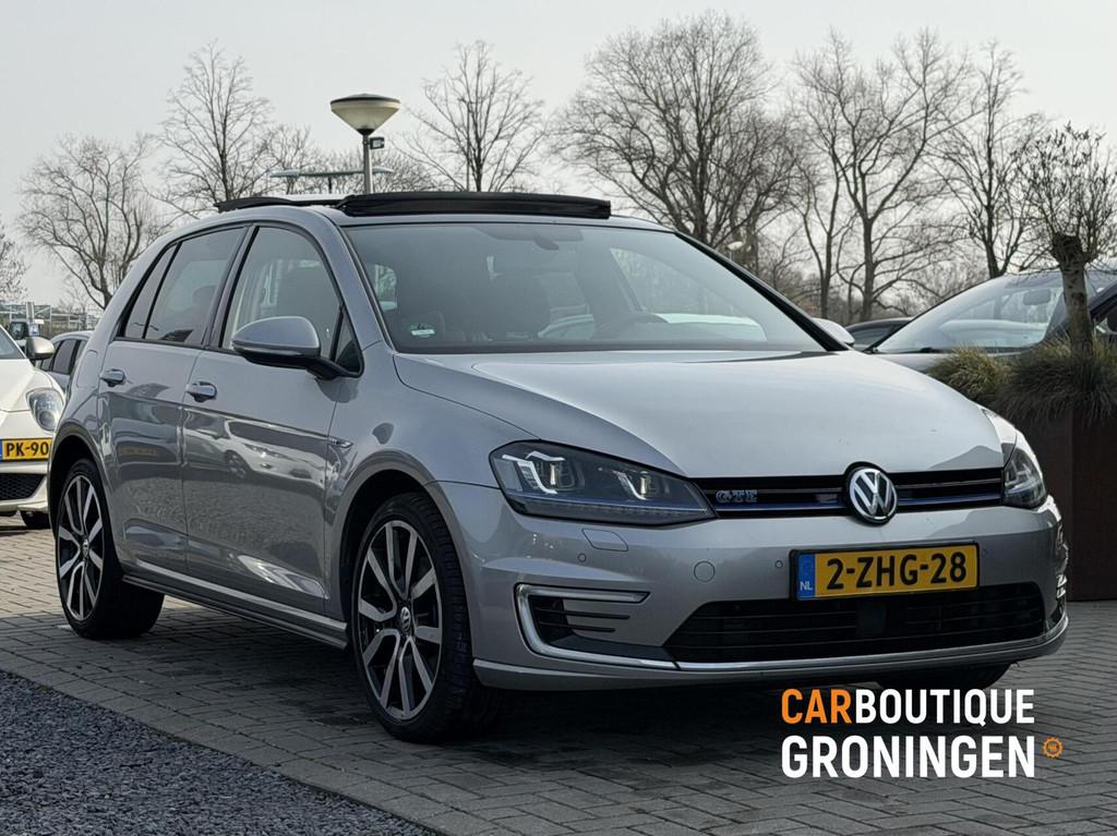 Volkswagen Golf 1.4 TSI GTE | PANO | ACC | TREKHAAK | ORI NL, Gebruikt, Euro 6, 4 cilinders, Origineel Nederlands