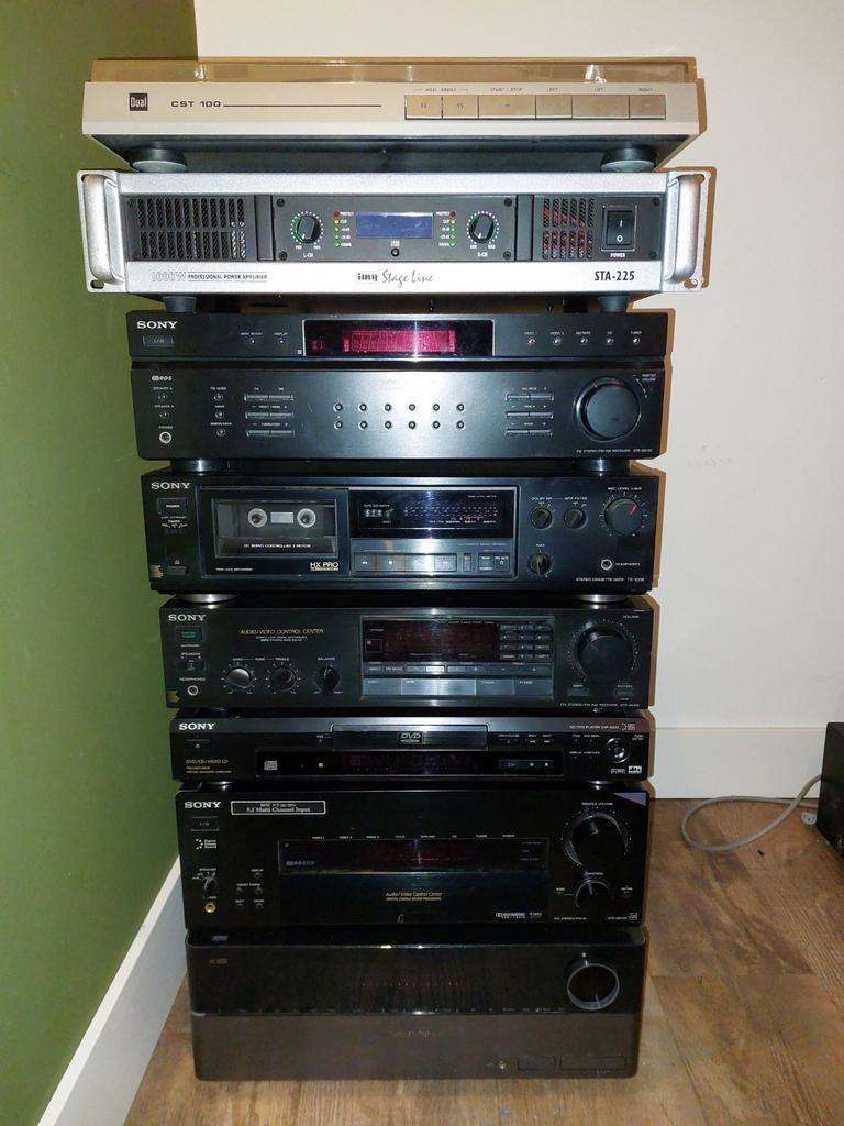 Grote opruiming: Diverse audioapparatuur (defect), Ophalen