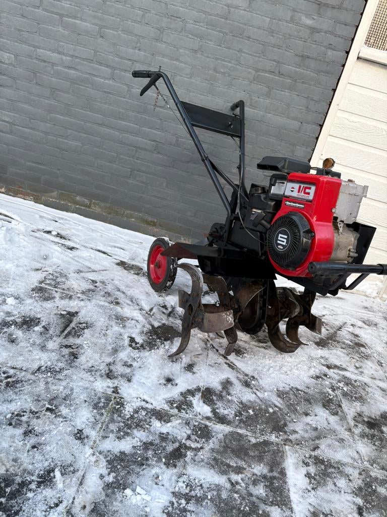 Grondfrees/Tuinfrees, Tuin en Terras, Ophalen, Zo goed als nieuw