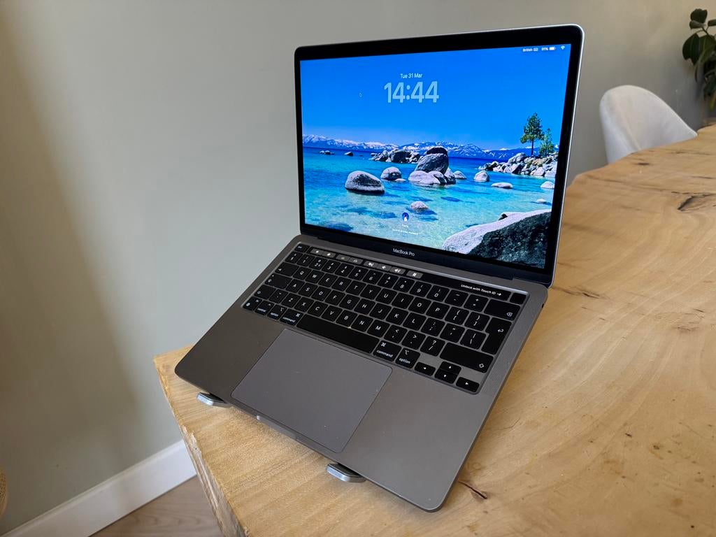 Apple MacBook Pro 2020 13in M1 256gb, Computers en Software, Apple Macbooks, MacBook Pro, Gebruikt, 256 GB, 2 tot 3 Ghz