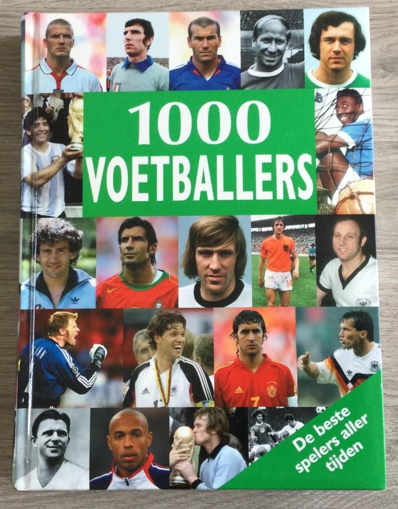 1000 Beste Voetballers aller tijden, Ophalen of Verzenden, Zo goed als nieuw, Balsport