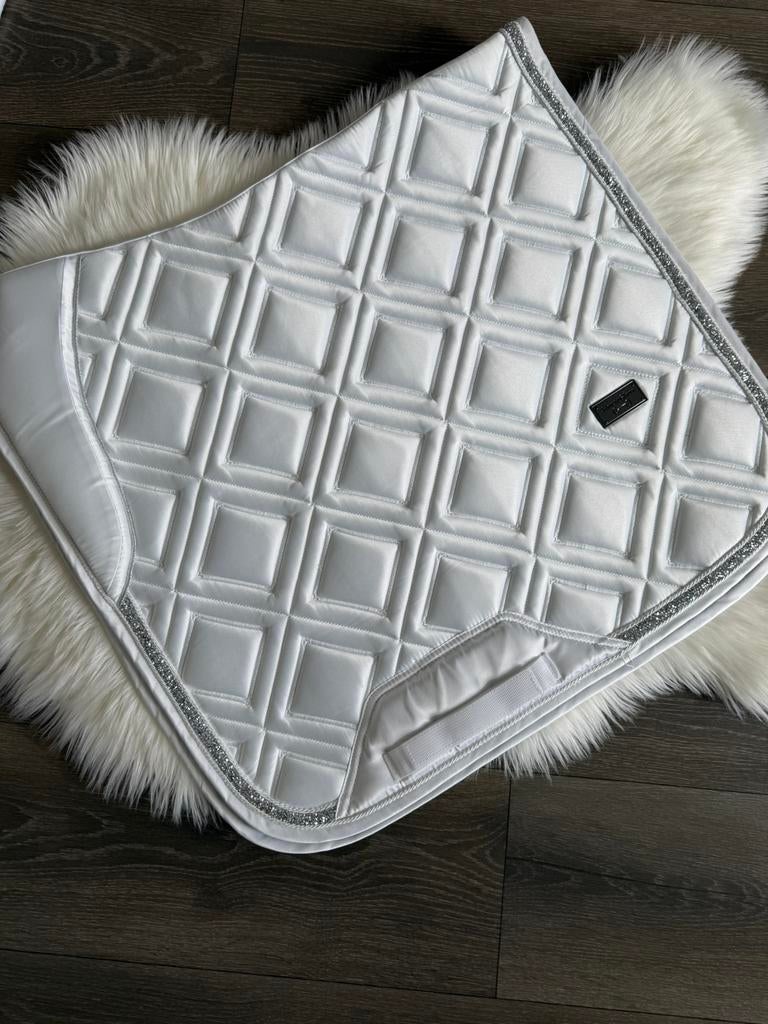 HorseGloss wit dressuur zadel dek nieuw (ps of sweden anky), Ophalen of Verzenden, Zo goed als nieuw